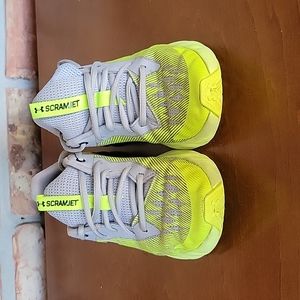 Under Armour Youth Scramjet Shoes
